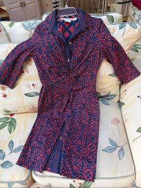Gretchen Scott Designs Navy and Red Knot-Front Midi Shirt Dress